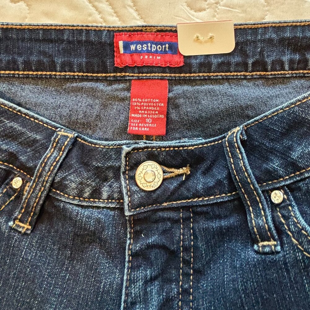 Westport Denim Capri - Picture 3 of 13